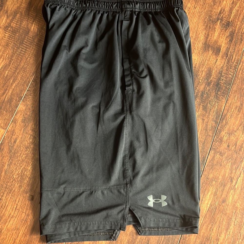 Boys Under Armour shorts